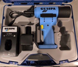 Gesipa AccuBird® – nitownica akumulatorowa z 1 akumulatorem